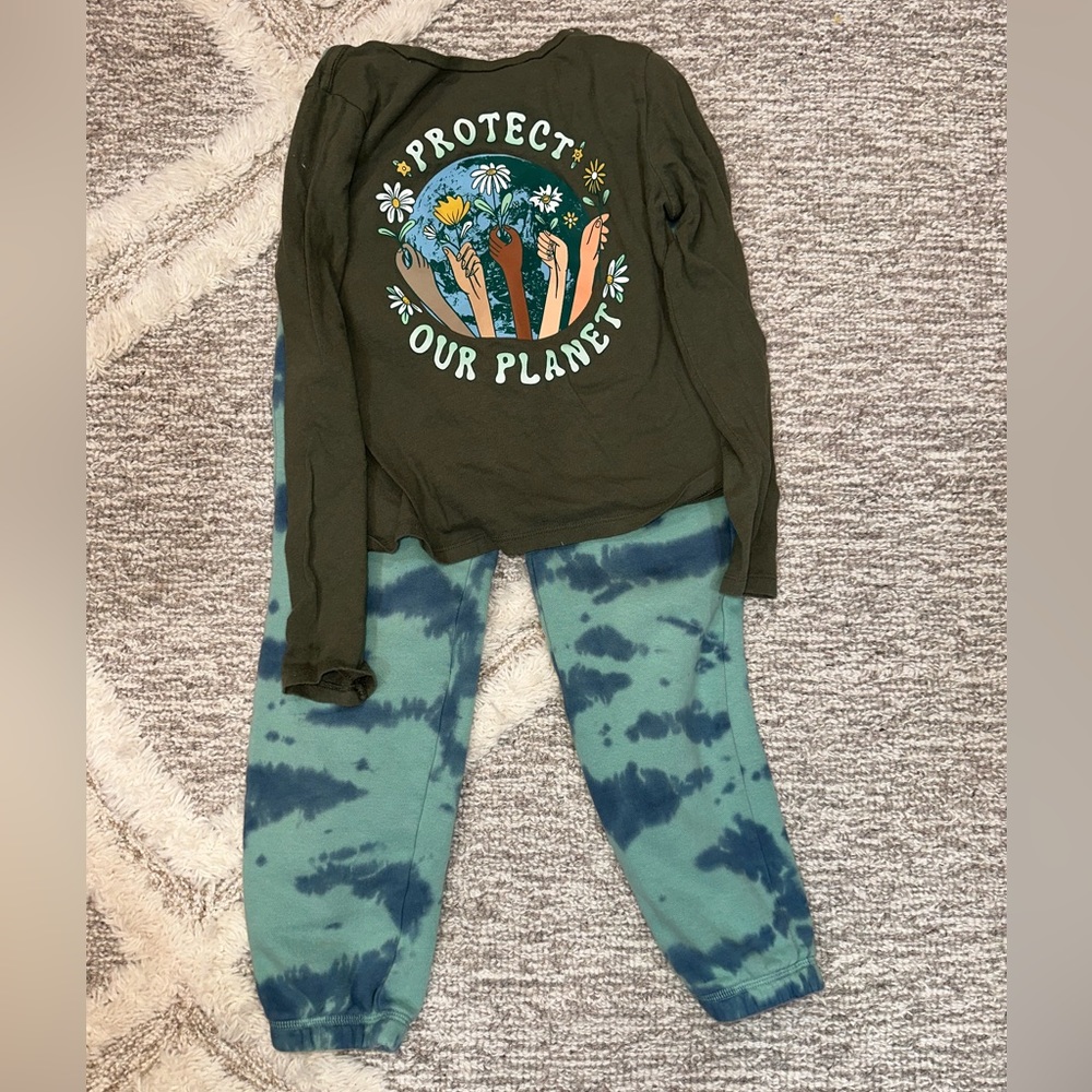 Top from Old Navy and bottom from Target.